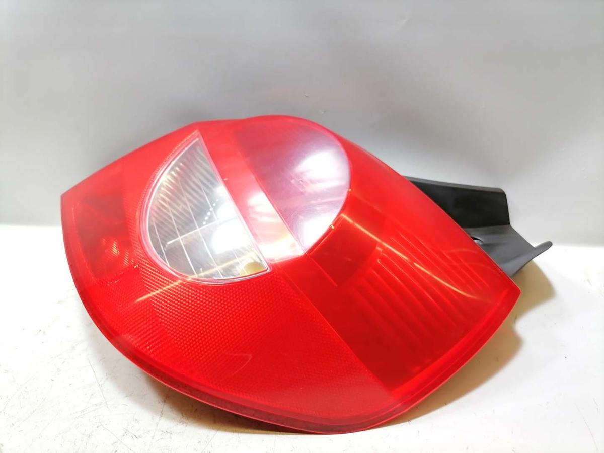 Renault Clio 3 original Rücklicht Rückleuchte rechts BJ05